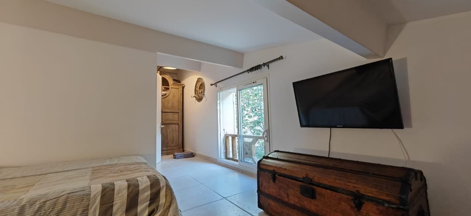 Chambre 1 vue 2